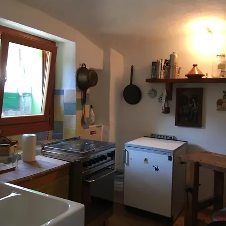 Affittacamere Casa Del Popolo *